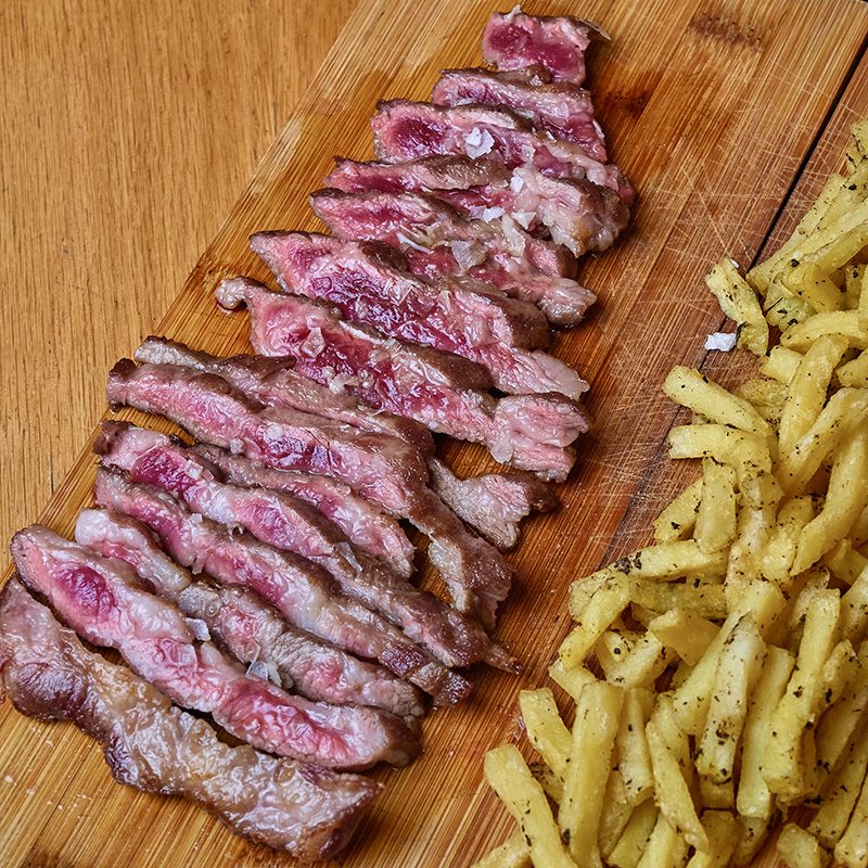 ABANICO_IBERICO_DE_BELLOTA_CON_PATATAS_TRUFADAS_